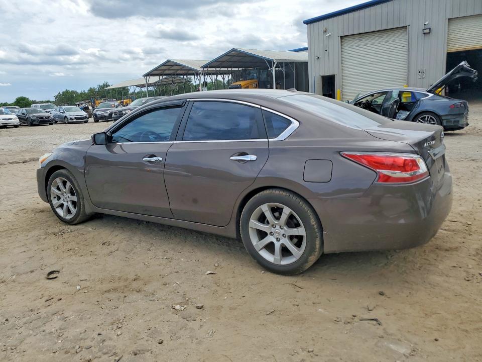 Продажа на аукционе авто 2015 Nissan Altima, vin: 1N4AL3AP6FC234598, номер лота: 52568316