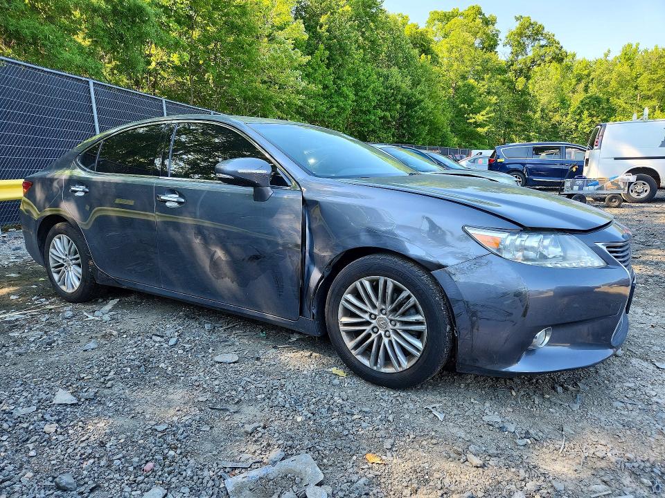 Продаж на аукціоні авто 2013 Lexus Es 350 4d, vin: JTHBK1GG2D2035515, номер лоту: 53906656