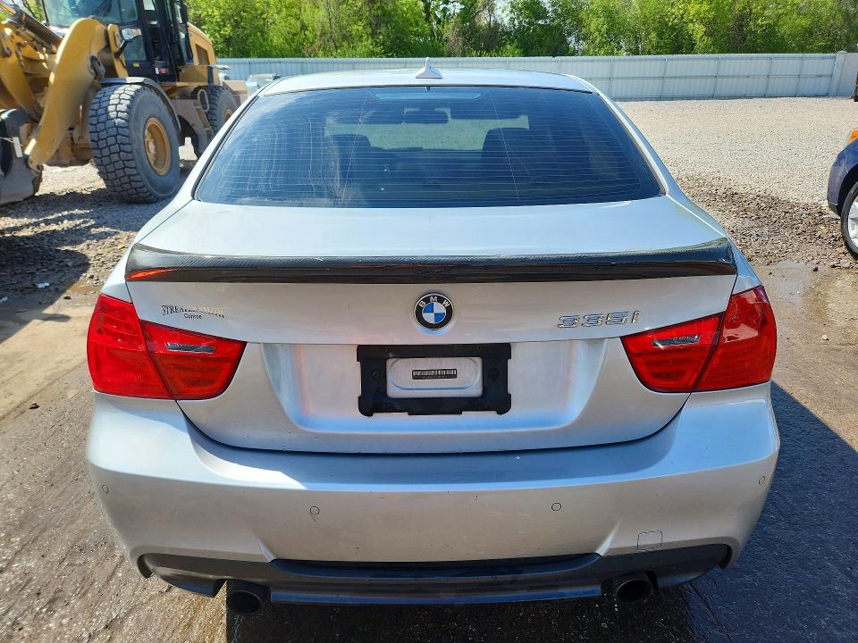 2011 Bmw 335 მანქანა იყიდება აუქციონზე, vin: WBAPM5C55BE577374, აუქციონის ნომერი: 53138126