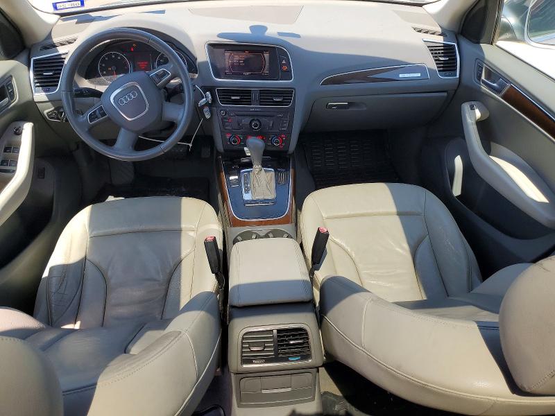 2011 Audi Q5 მანქანა იყიდება აუქციონზე, vin: WA1CFAFP5BA008950, აუქციონის ნომერი: 55107076