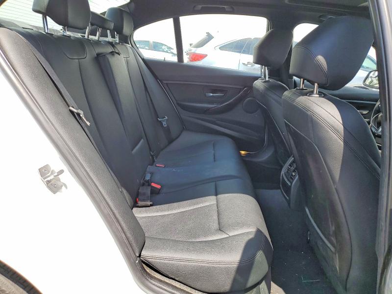 Продажа на аукционе авто 2016 Bmw 320, vin: WBA8E1G56GNU12297, номер лота: 52364316