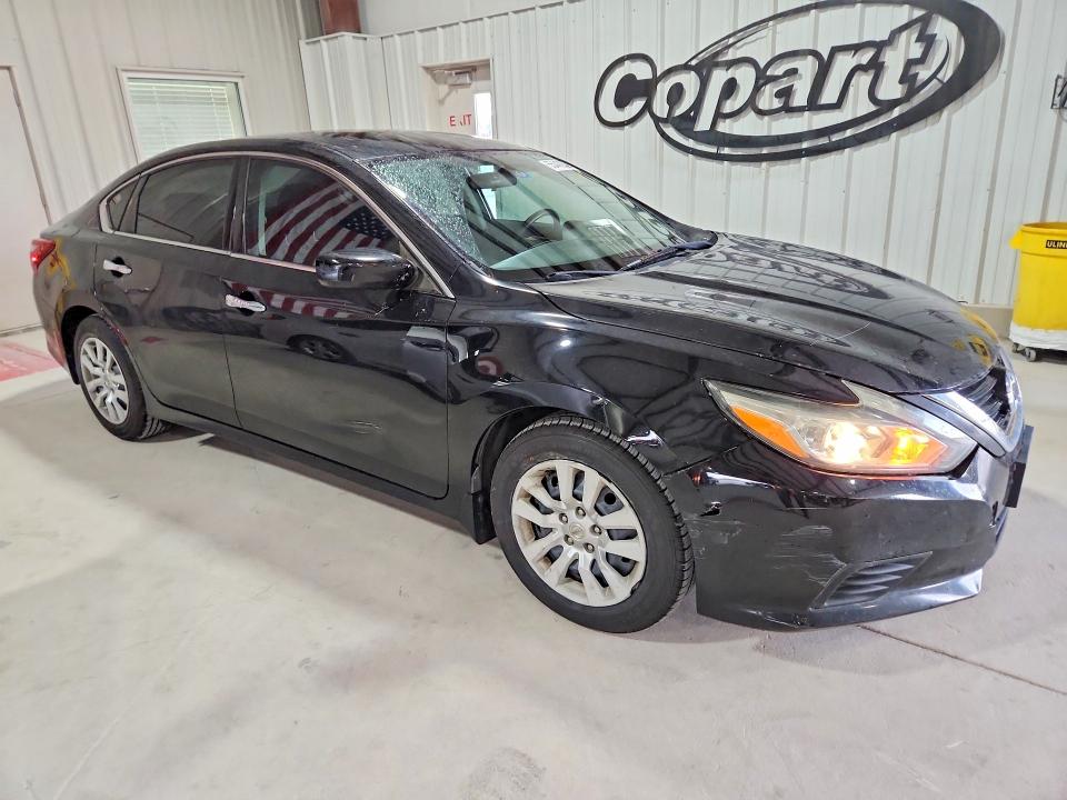 Продажа на аукционе авто 2018 Nissan Altima, vin: 1N4AL3AP4JC195440, номер лота: 55443936