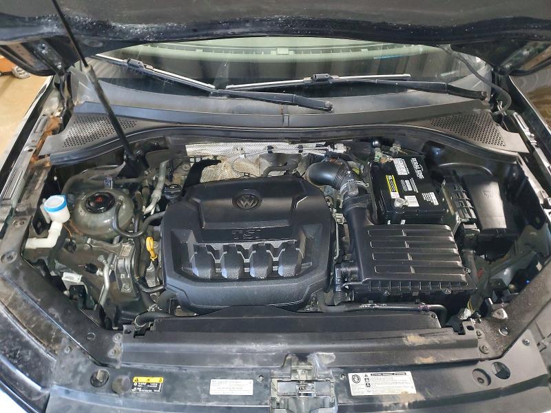 52775636 :رقم المزاد ، 3VV2B7AX8JM145004 vin ، 2018 Volkswagen Tiguan مزاد بيع