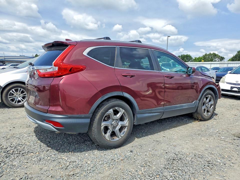 52516586 :رقم المزاد ، 7FARW1H88JE019649 vin ، 2018 Honda Cr-v مزاد بيع