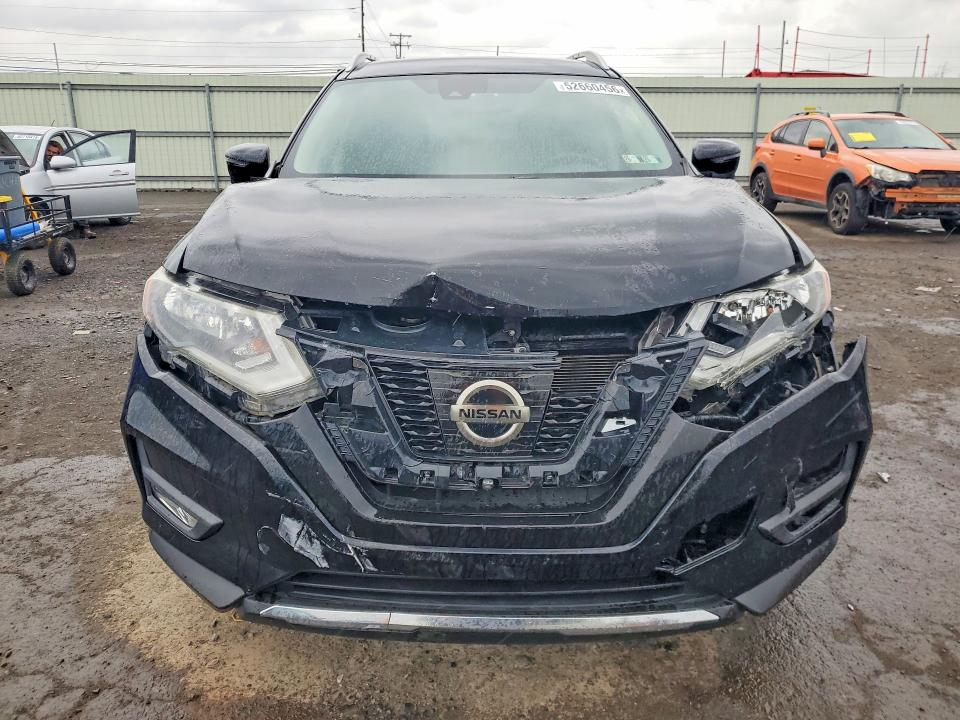 52660456 :رقم المزاد ، JN8AT2MT2HW401560 vin ، 2017 Nissan Rogue مزاد بيع