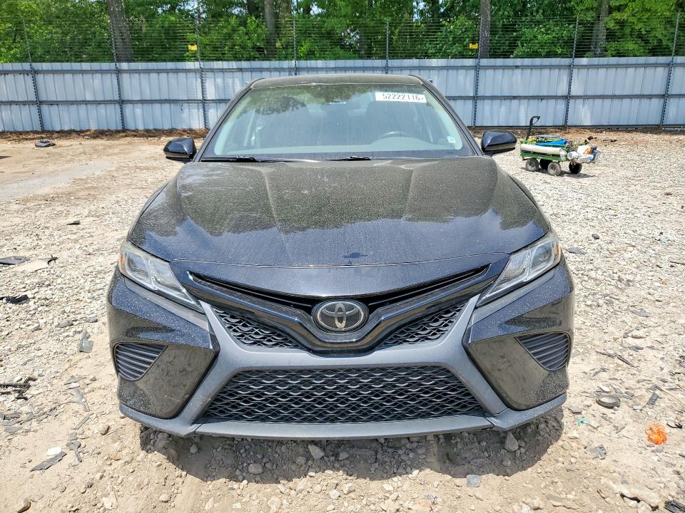 52222116 :رقم المزاد ، 4T1B11HK9KU721426 vin ، 2019 Toyota Camry مزاد بيع