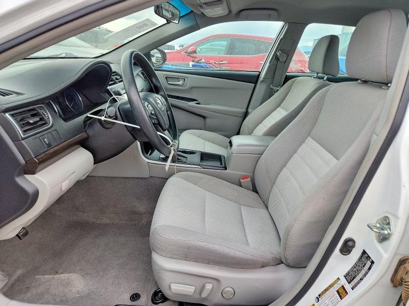 54497916 :رقم المزاد ، 4T1BF1FK0HU733980 vin ، 2017 Toyota Camry مزاد بيع