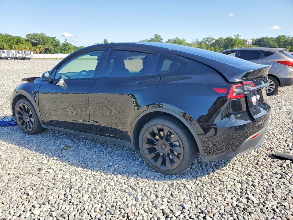 53744776 :رقم المزاد ، 7SAYGDEE6NA005917 vin ، 2022 Tesla Model Y مزاد بيع