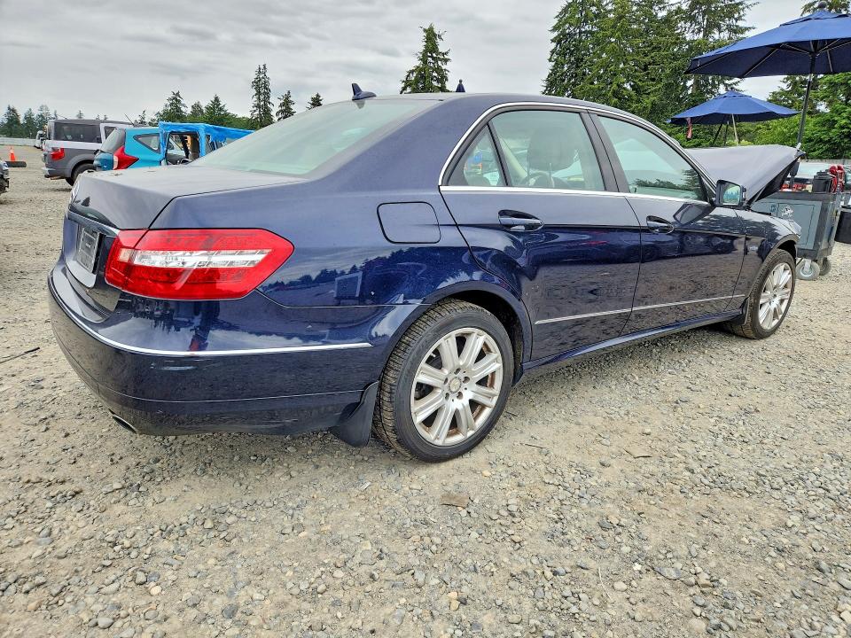 2012 Mercedes-benz E მანქანა იყიდება აუქციონზე, vin: WDDHF5KB4CA533454, აუქციონის ნომერი: 55457696