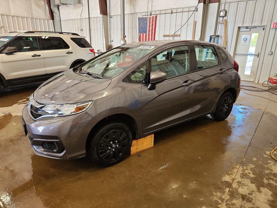 52857236 :رقم المزاد ، 3HGGK5H47JM734874 vin ، 2018 Honda Fit مزاد بيع
