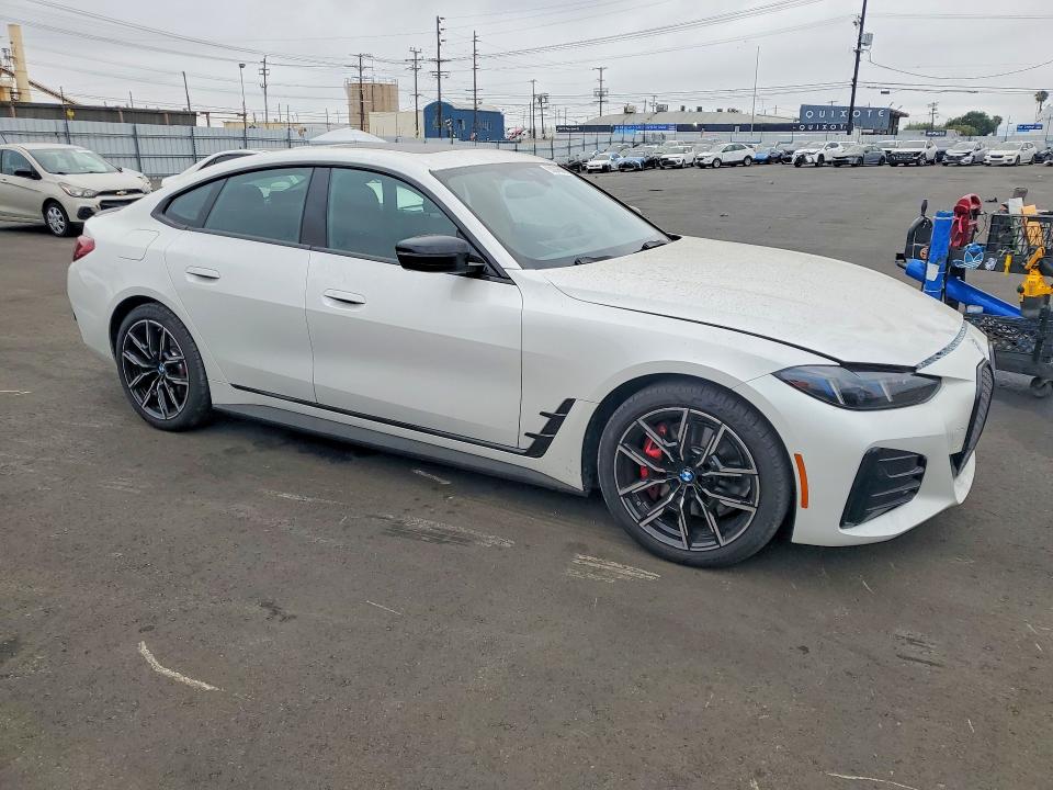 53276066 :رقم المزاد ، WBY23HD06SFU51702 vin ، 2025 Bmw I4 مزاد بيع