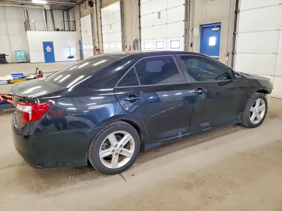 2012 Toyota Camry მანქანა იყიდება აუქციონზე, vin: 4T1BF1FK9CU135847, აუქციონის ნომერი: 54475406