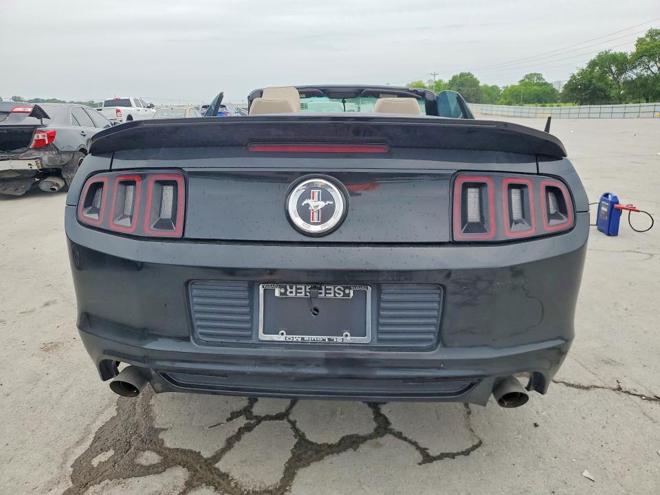 55687066 :رقم المزاد ، 1ZVBP8EM1E5322782 vin ، 2014 Ford Mustang مزاد بيع