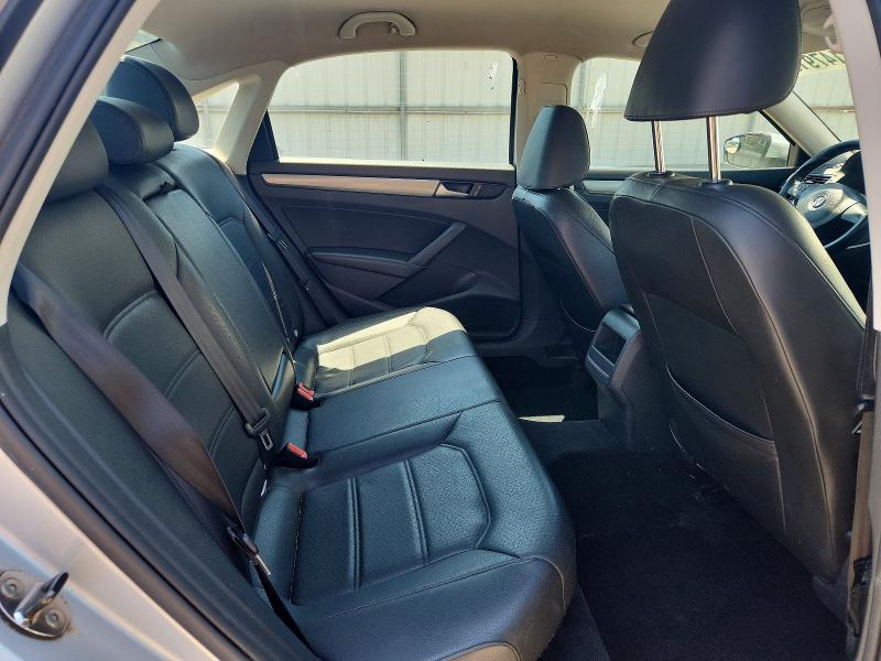 2014 Volkswagen Passat მანქანა იყიდება აუქციონზე, vin: 1VWAT7A32EC048695, აუქციონის ნომერი: 54147916