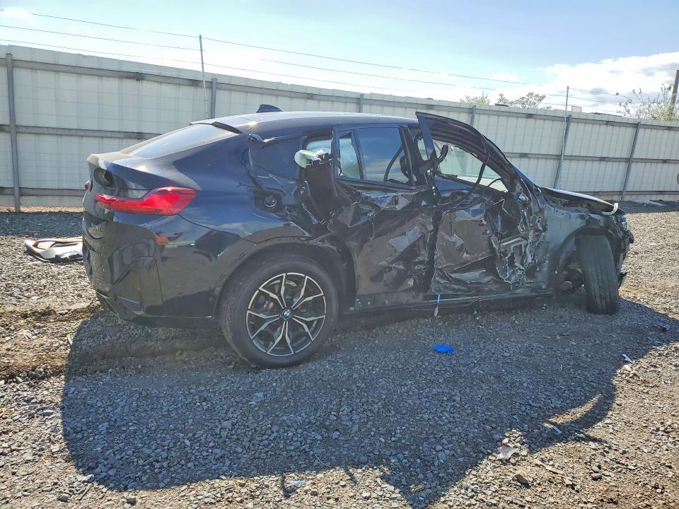 55094216 :رقم المزاد ، 5UX33DT04P9S77567 vin ، 2023 Bmw X4 مزاد بيع