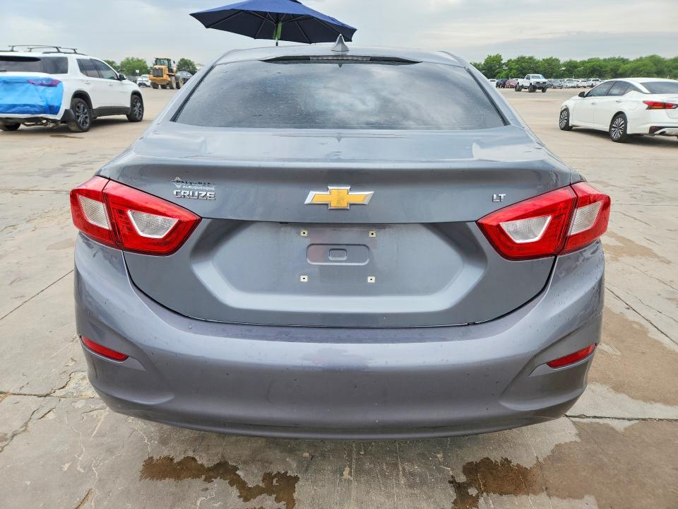 Продажа на аукционе авто 2018 Chevrolet Cruze, vin: 1G1BE5SM8J7187397, номер лота: 53977116