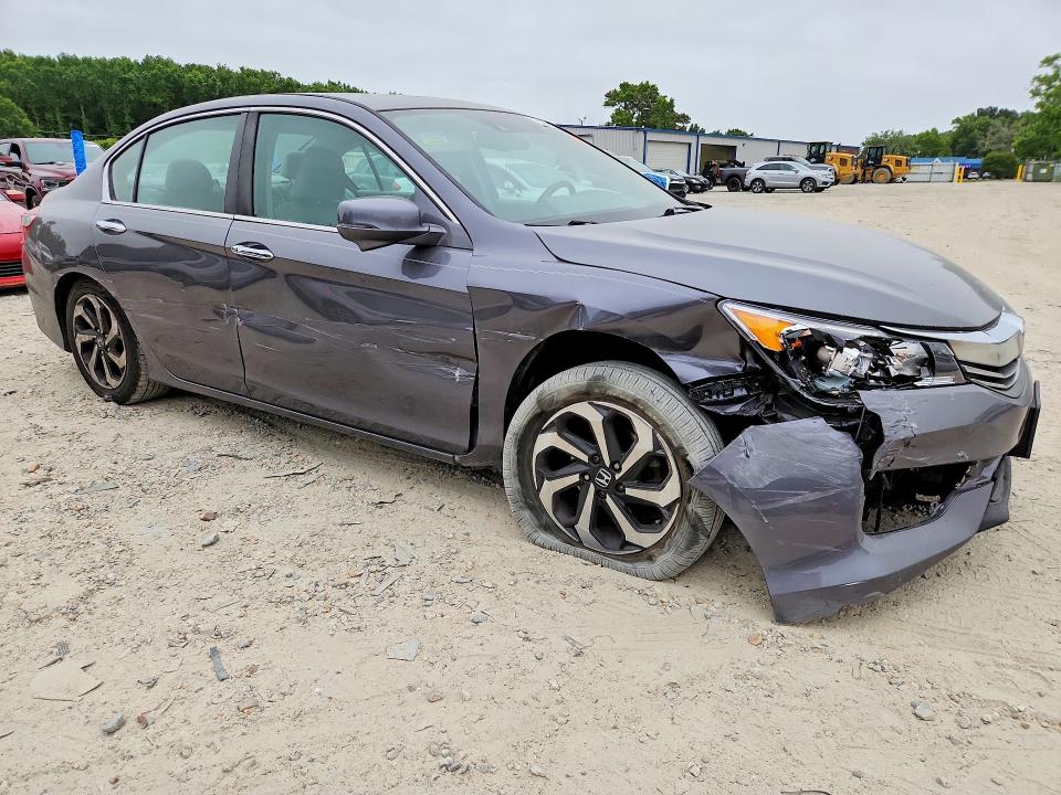 2017 Honda Accord მანქანა იყიდება აუქციონზე, vin: 1HGCR2F96HA156250, აუქციონის ნომერი: 54259356