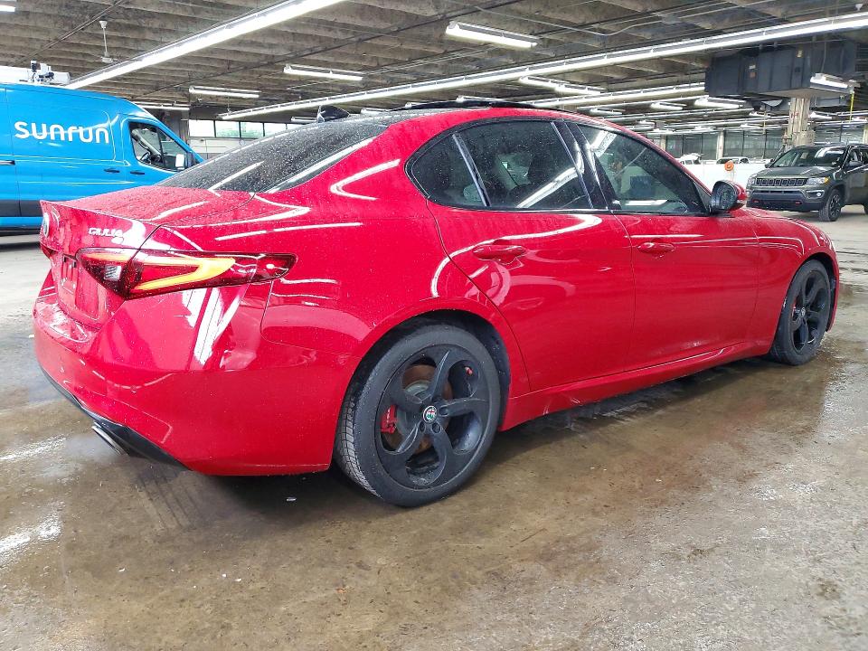 Продаж на аукціоні авто 2018 Alfa Romeo Giulia, vin: ZARFAEBN4J7575570, номер лоту: 54695676