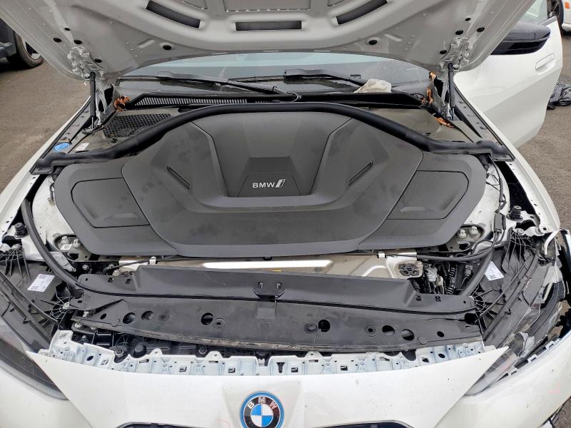 53276066 :رقم المزاد ، WBY23HD06SFU51702 vin ، 2025 Bmw I4 مزاد بيع