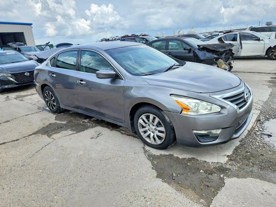 Продаж на аукціоні авто 2015 Nissan Altima, vin: 1N4AL3AP9FC223384, номер лоту: 54834316