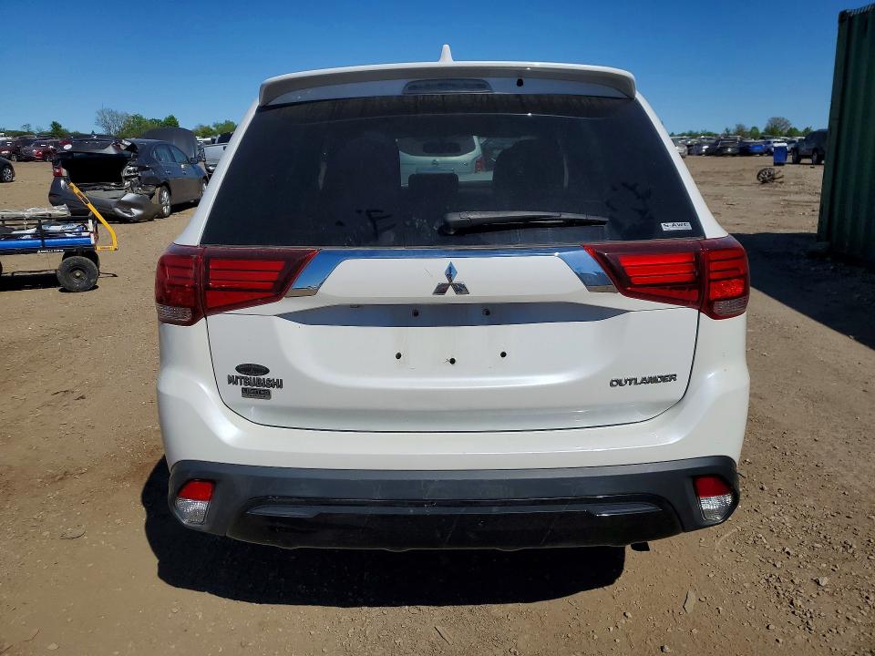 Продаж на аукціоні авто 2019 Mitsubishi Outlander, vin: JA4AZ3A33KZ025973, номер лоту: 53353396