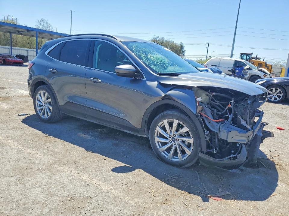 53119916 :رقم المزاد ، 1FMCU0DZ5NUA07936 vin ، 2022 Ford Escape مزاد بيع