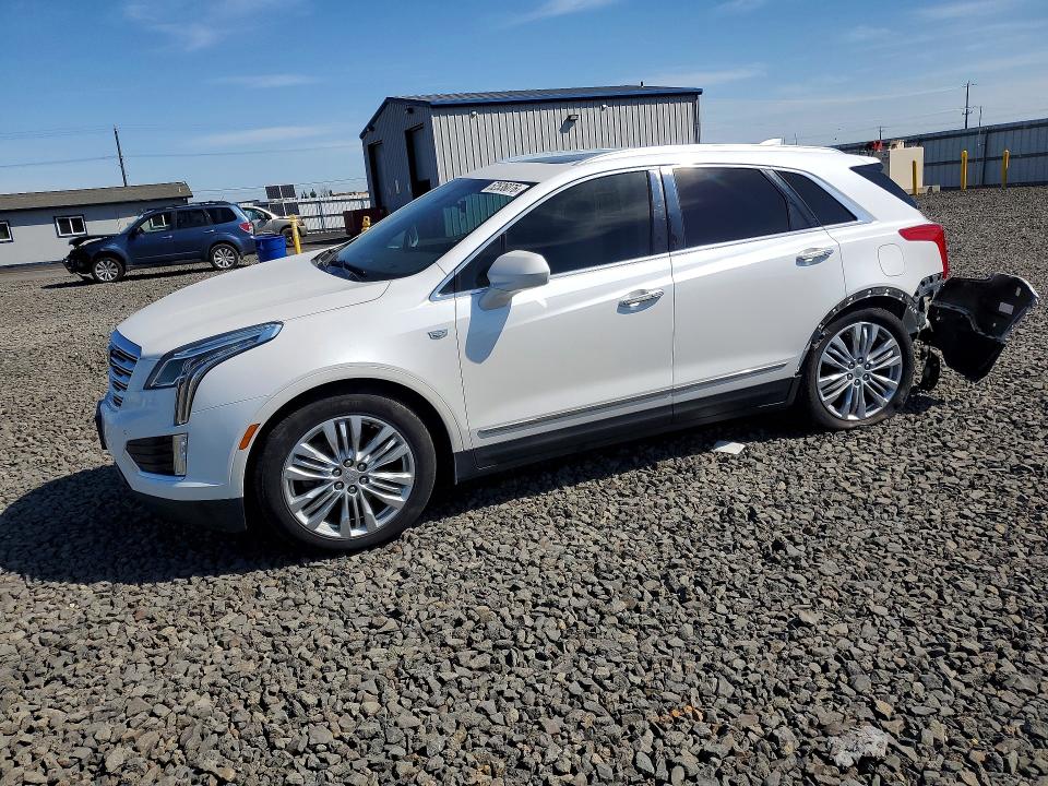 52536076 :رقم المزاد ، 1GYKNERS7HZ146294 vin ، 2017 Cadillac Xt5 مزاد بيع