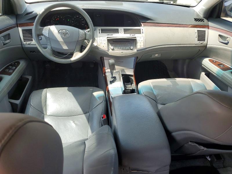 54887266 :رقم المزاد ، 4T1BK36B38U322211 vin ، 2008 Toyota Avalon مزاد بيع