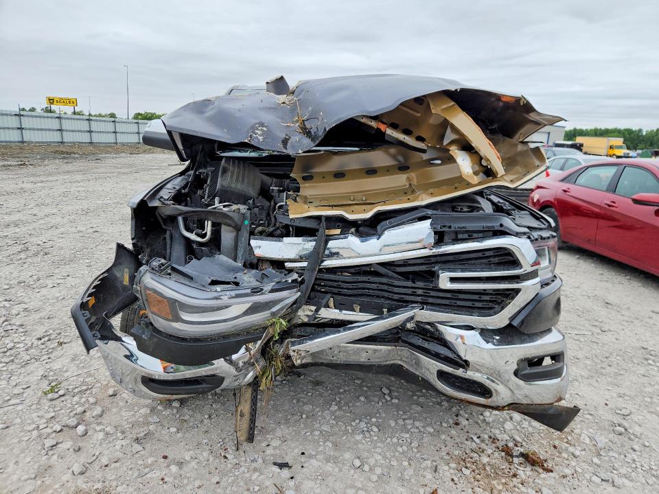 54678436 :رقم المزاد ، 1C6SRFRT6KN527424 vin ، 2019 Ram 1500 مزاد بيع