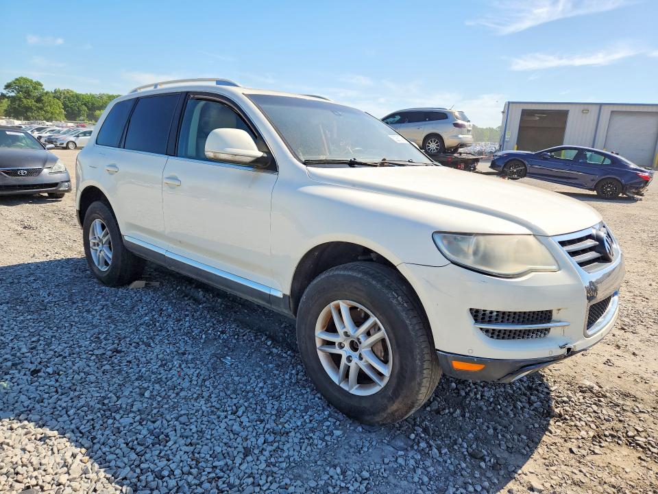 52261276 :رقم المزاد ، WVGBE77L68D055524 vin ، 2008 Volkswagen Touareg 2 مزاد بيع