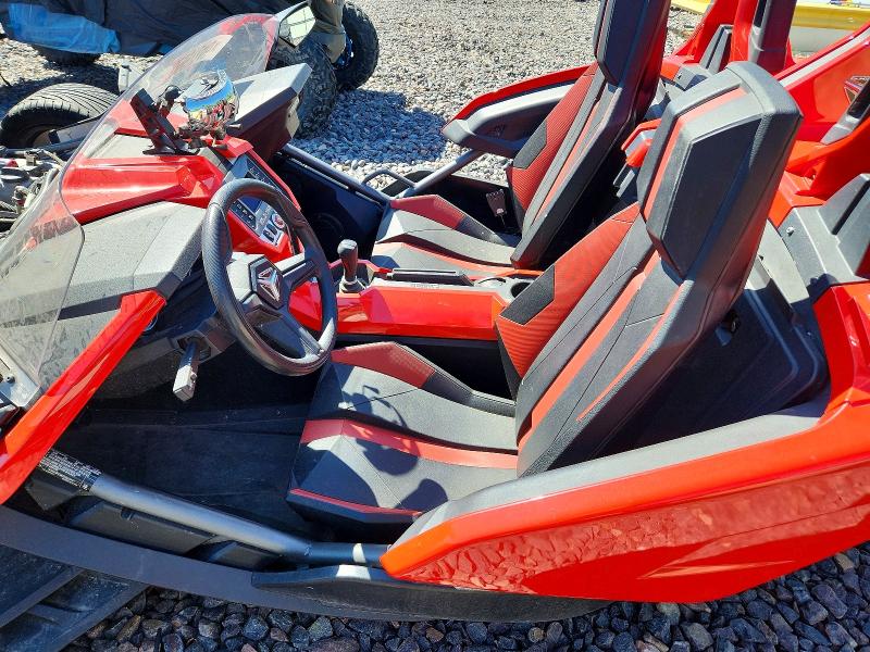 2015 Polaris Slingshot მანქანა იყიდება აუქციონზე, vin: 57XAAPFAXF5101317, აუქციონის ნომერი: 52997246