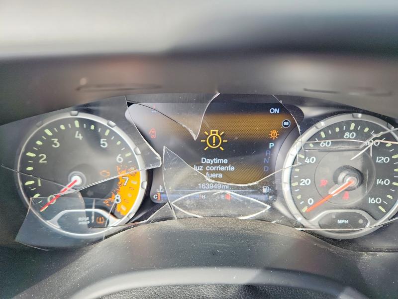 48515676 :رقم المزاد ، ZACCJBCB4HPE98454 vin ، 2017 Jeep Renegade مزاد بيع