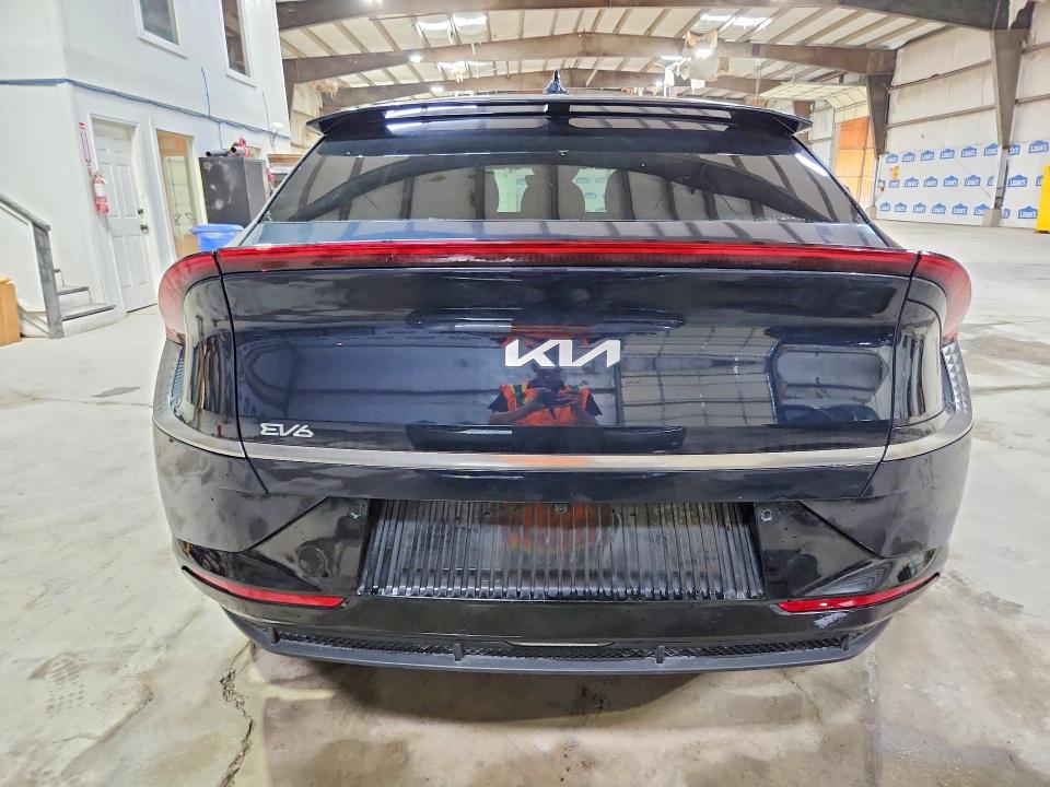 2023 Kia Ev6 მანქანა იყიდება აუქციონზე, vin: KNDC34LAXP5612087, აუქციონის ნომერი: 55289146