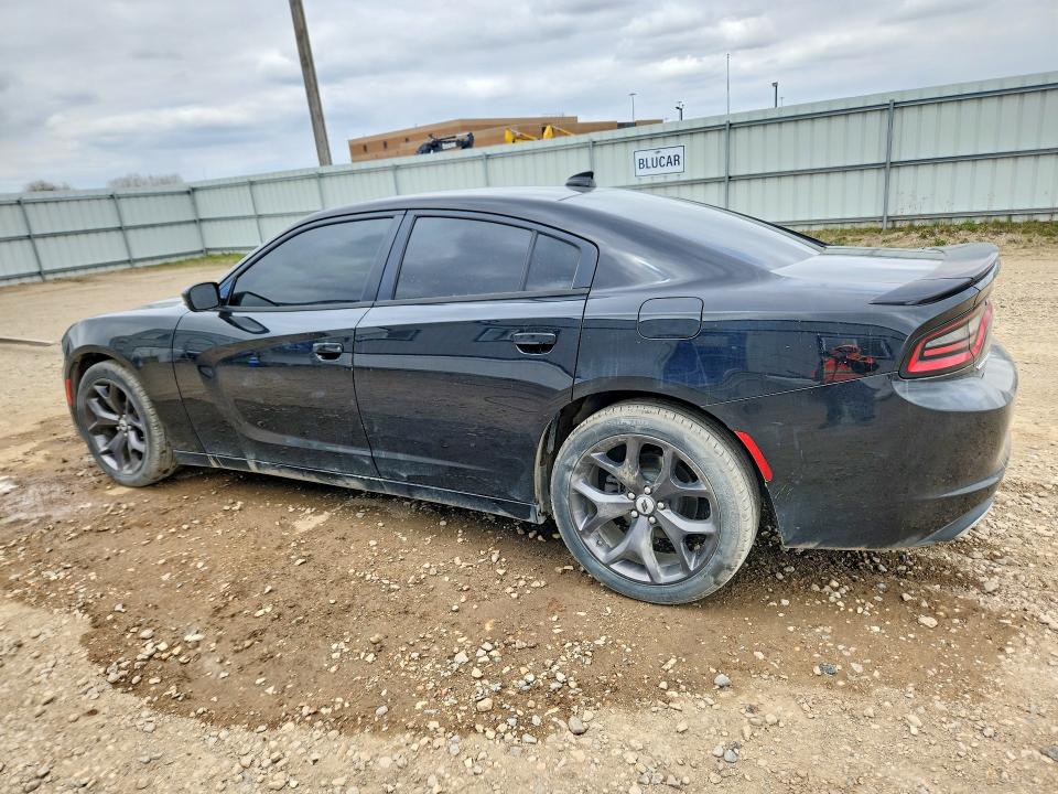 52267436 :رقم المزاد ، 2C3CDXHG5HH652541 vin ، 2017 Dodge Charger مزاد بيع
