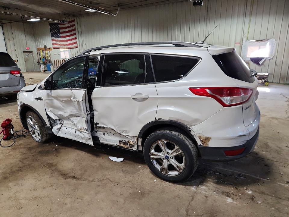 Продажа на аукционе авто 2016 Ford Escape, vin: 1FMCU9GX7GUA65452, номер лота: 53295056