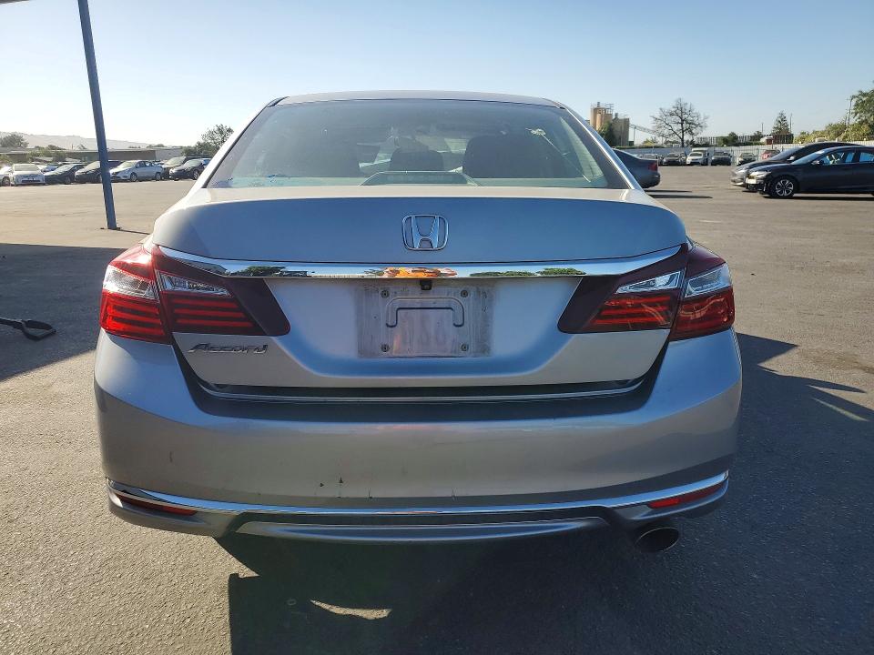 Продаж на аукціоні авто 2017 Honda Accord, vin: 1HGCR2F34HA025233, номер лоту: 54177376