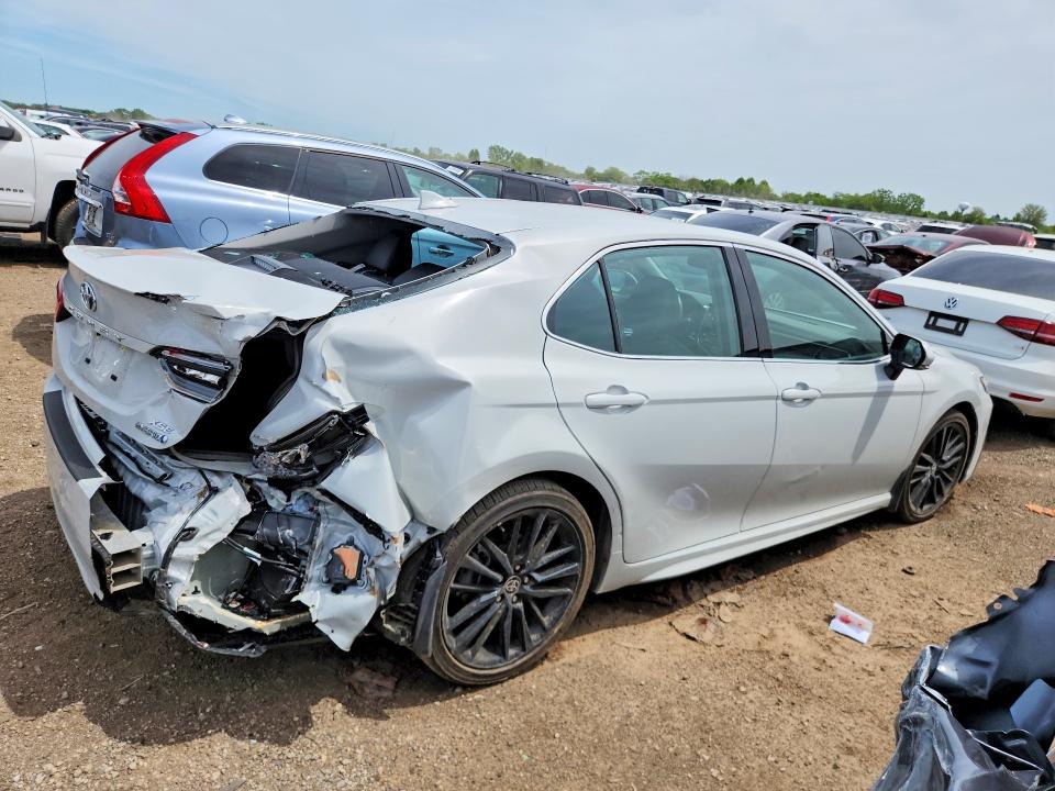 2023 Toyota Camry მანქანა იყიდება აუქციონზე, vin: 4T1K31AK4PU057340, აუქციონის ნომერი: 54794806