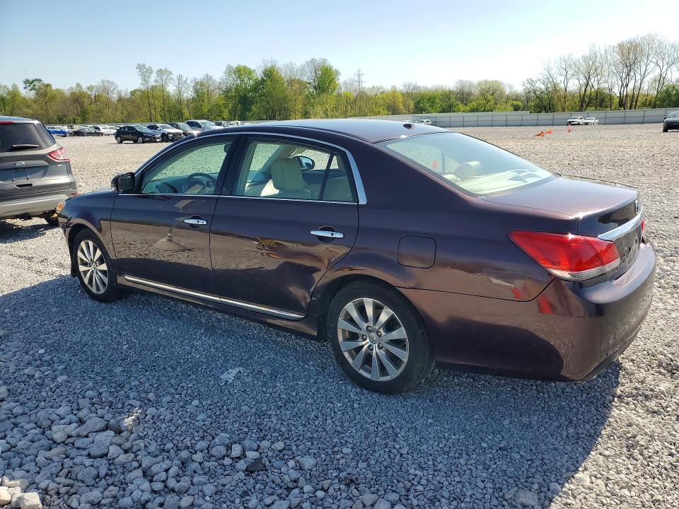 52120826 :رقم المزاد ، 4T1BK3DB7BU433032 vin ، 2011 Toyota Avalon مزاد بيع