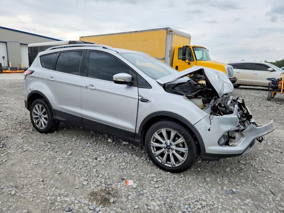 54816496 :رقم المزاد ، 1FMCU0JD3HUC01071 vin ، 2017 Ford Escape مزاد بيع