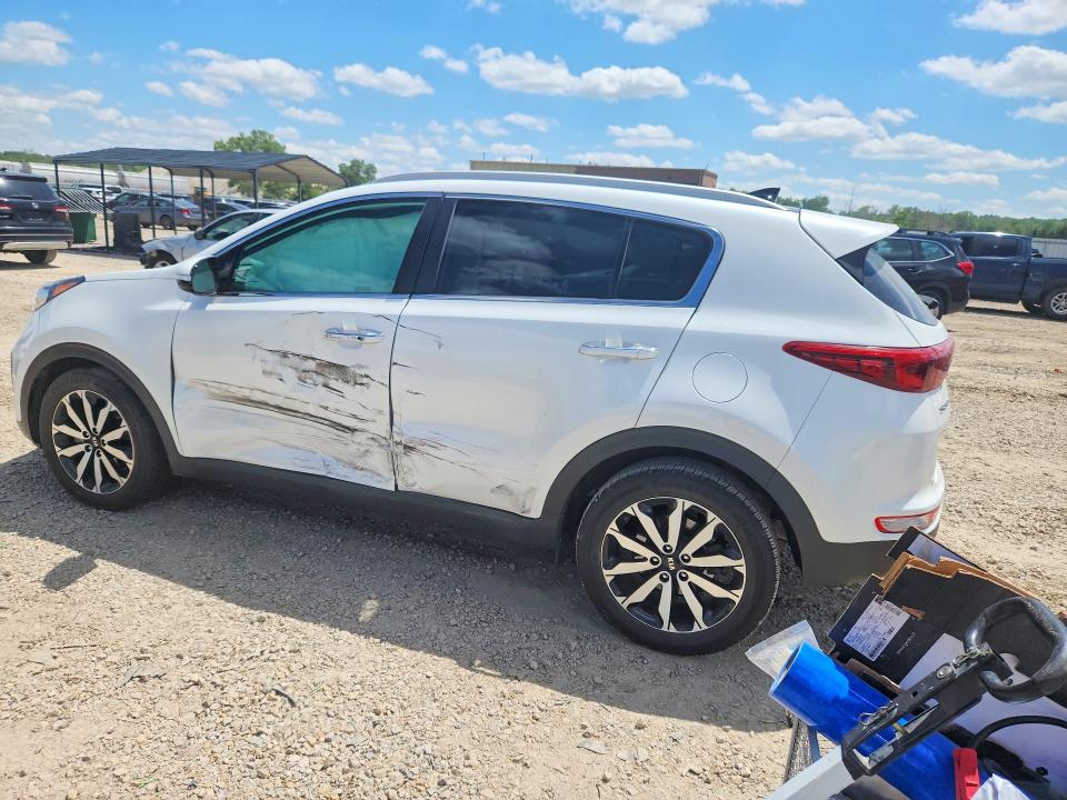 2017 Kia Sportage მანქანა იყიდება აუქციონზე, vin: KNDPN3AC0H7114187, აუქციონის ნომერი: 52876686