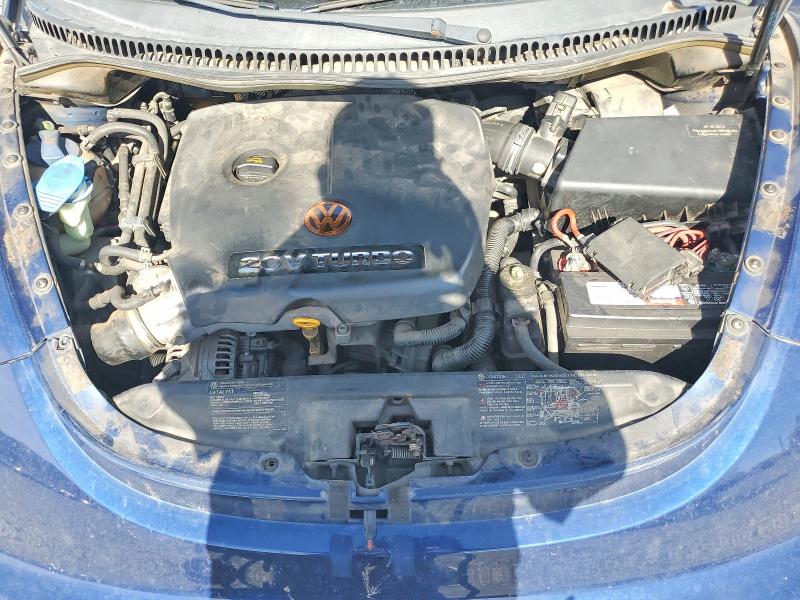 2004 Volkswagen New Beetle მანქანა იყიდება აუქციონზე, vin: 3VWCD31YX4M316691, აუქციონის ნომერი: 53303866