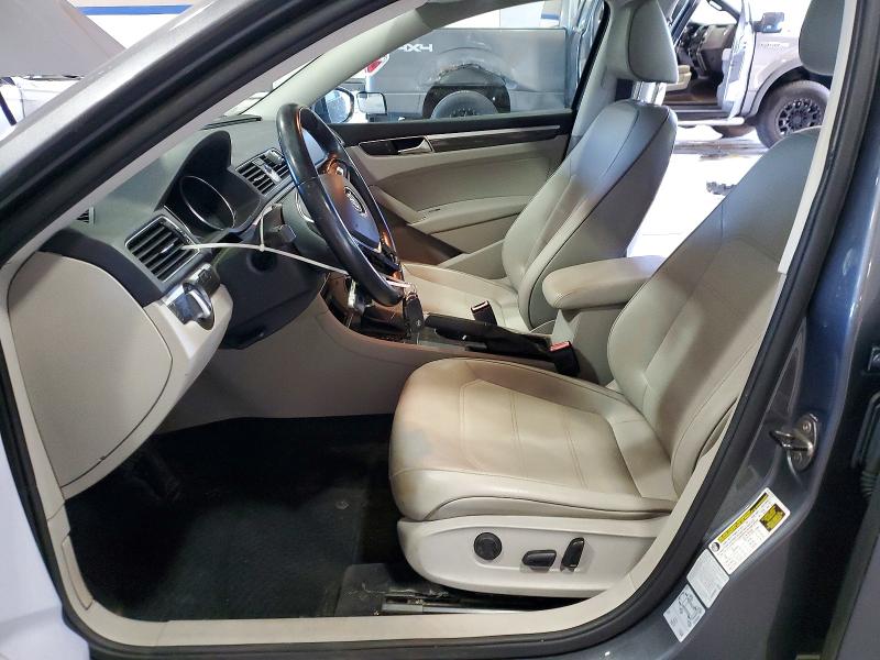 Продажа на аукционе авто 2017 Volkswagen Passat, vin: 1VWBT7A36HC067405, номер лота: 52842386