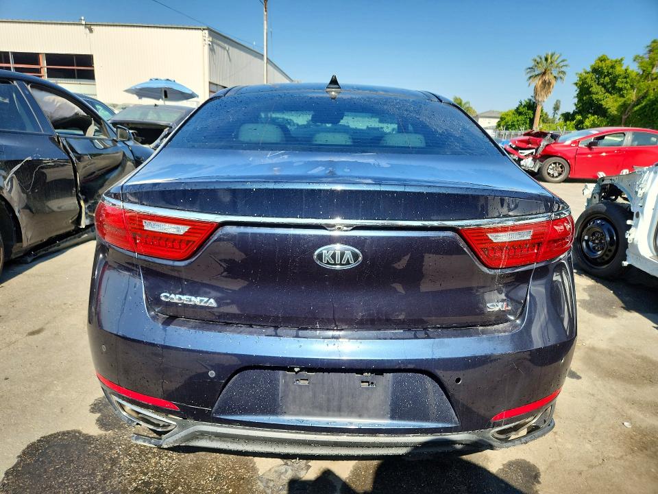 Продаж на аукціоні авто 2018 Kia Cadenza, vin: KNALC4J14J5104852, номер лоту: 50648916