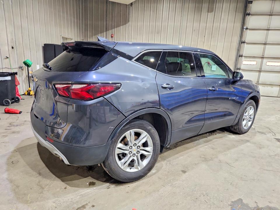Продажа на аукционе авто 2021 Chevrolet Blazer, vin: 3GNKBHR43MS587436, номер лота: 54786676