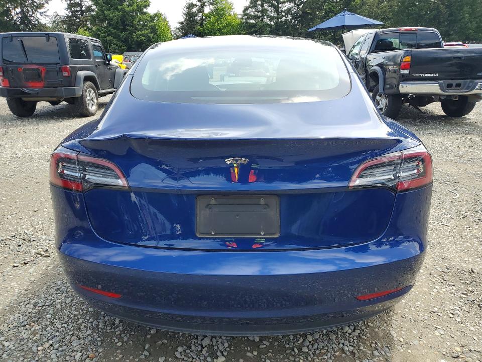 53116026 :رقم المزاد ، 5YJ3E1EA2MF921505 vin ، 2021 Tesla Model 3 مزاد بيع