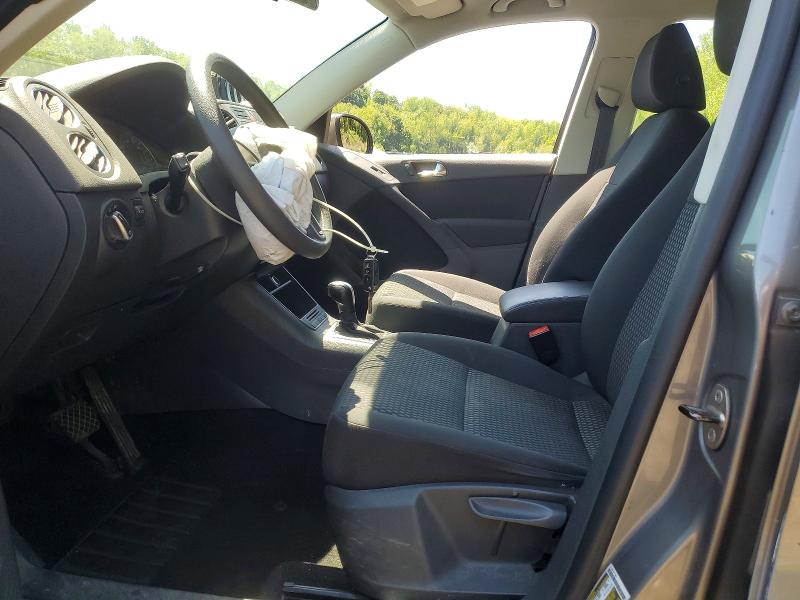 54720206 :رقم المزاد ، WVGBV7AX2BW513034 vin ، 2011 Volkswagen Tiguan مزاد بيع