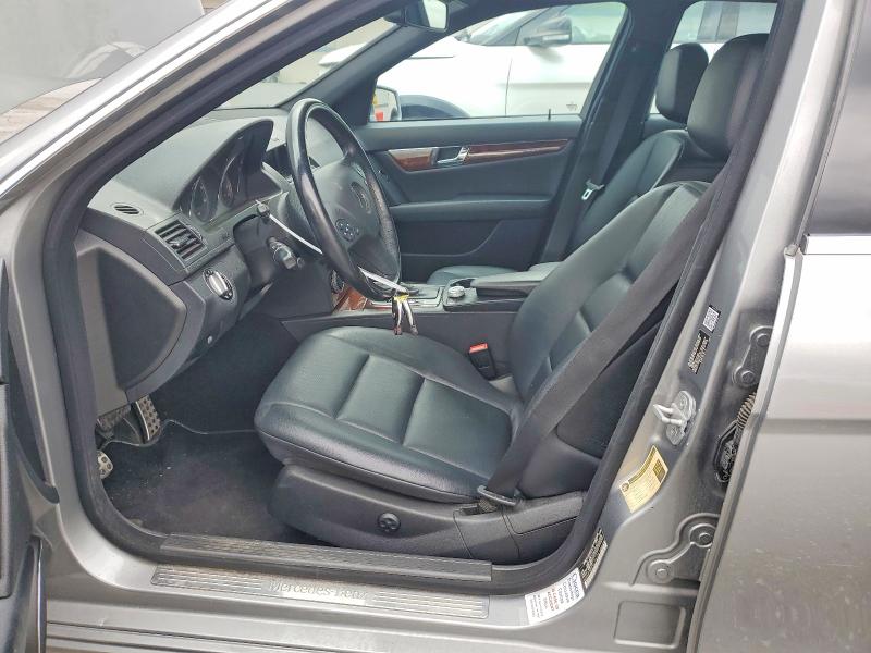 Продажа на аукционе авто 2010 Mercedes-benz C, vin: WDDGF8BBXAR106176, номер лота: 53321946