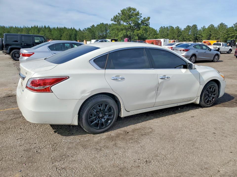 2013 Nissan Altima მანქანა იყიდება აუქციონზე, vin: 1N4AL3AP8DC168486, აუქციონის ნომერი: 53359836
