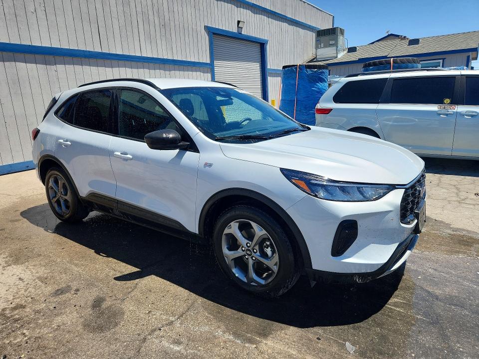 Продаж на аукціоні авто 2025 Ford Escape, vin: 1FMCU0MN1SUB35129, номер лоту: 55306806