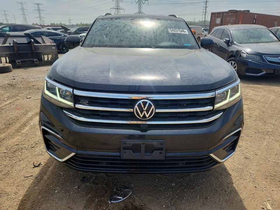 54251546 :رقم المزاد ، 1V2FE2CA9NC204330 vin ، 2022 Volkswagen Atlas Cross Sport مزاد بيع